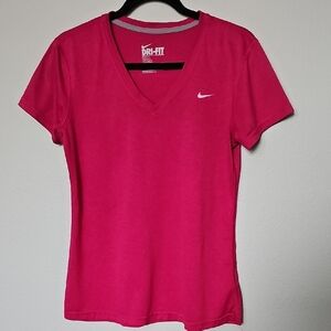 Nike Pink Fitted Short Sleeve T-Shirt Medium